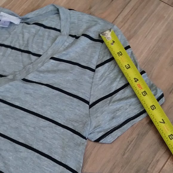 Women's short-sleeved top with stripes JUNIPER Ln maternity gray color, size L - Picture 11 of 14